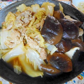 豚肉、白菜、シイタケの炒め煮
